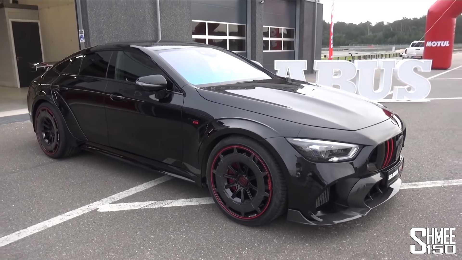 Brabus Rocket 900 Gets The Shmee Treatment In Walkaround Video Automoto Tale