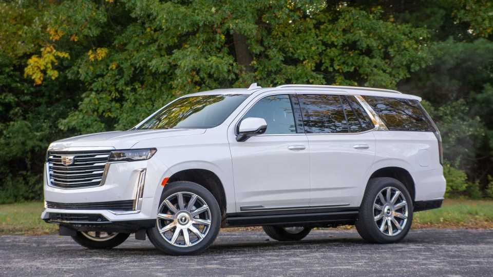 No Matter How You Do The Math, Driving Electric Is Cheaper | AutoMoto Tale